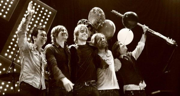 A Band for All Seasons: Switchfoot Review
